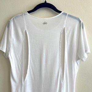 ALO Yoga White Athletic Top | Size XS